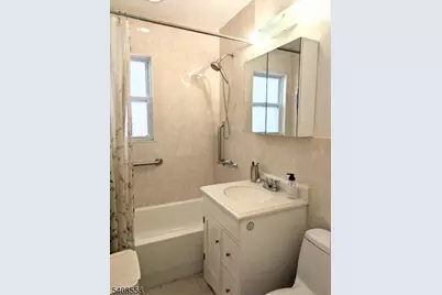 99 Philip Ave, Elmwood Park, NJ 07407 - Photo 10