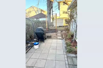 99 Philip Ave, Elmwood Park, NJ 07407 - Photo 14