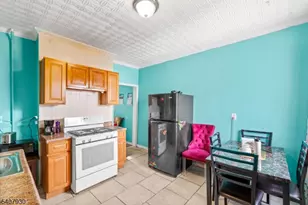 183 Walnut St, Paterson, NJ 07522 - Photo 24