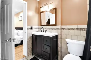 140 Lawrence St, New Brunswick, NJ 08901 - Photo 24