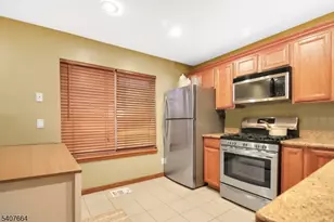 140 Lawrence St, New Brunswick, NJ 08901 - Photo 2