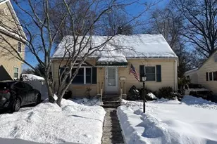 145 Pine St, Pompton Lakes, NJ 07442 - Photo 2