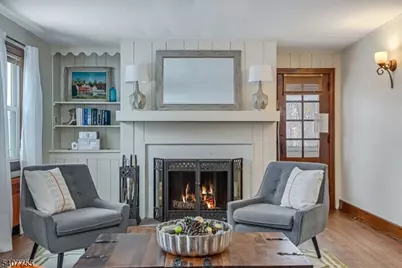 8 Highmont Ter, Montclair, NJ 07042 - Photo 6