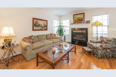 19 Morning Watch Rd, Wayne, NJ 07470 - Photo 8