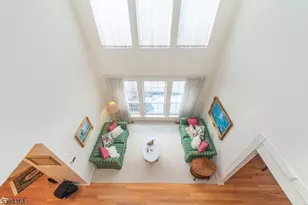 19 Morning Watch Rd, Wayne, NJ 07470 - Photo 6