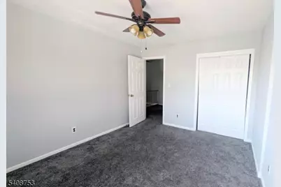 104 Bluebird Dr, Hillsborough Township, NJ 08844 - Photo 12