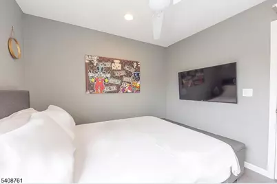 201 Catherine St #2, Elizabeth, NJ 07201 - Photo 16