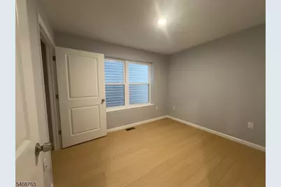 27 Isabella Ave 1st Fl #2, Newark, NJ 07106 - Photo 16