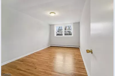 357 Franklin St, Bloomfield, NJ 07003 - Photo 12