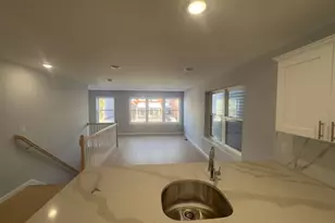 29 Isabella Ave 1st Fl, Newark, NJ 07106 - Photo 8