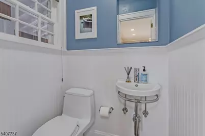 138 Alexander Ave, Montclair, NJ 07043 - Photo 16