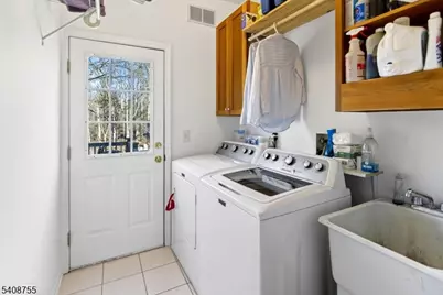 212 Monroe Ave, Montgomery Township, NJ 08502 - Photo 18