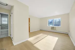 372 Valley St, South Orange, NJ 07079 - Photo 8