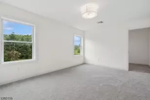 4 Sterling Dr, Wantage, NJ 07461 - Photo 34