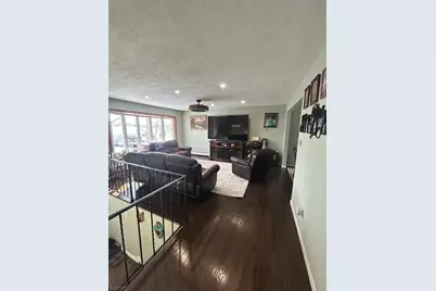 211 E 10th Ave, Roselle, NJ 07203 - Photo 2