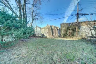 93 Bedford St, East Orange, NJ 07018 - Photo 10