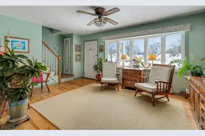 45 Wells Ct, Bloomfield, NJ 07003 - Photo 6