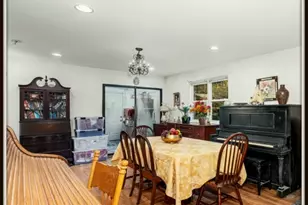 3 Sleepy Hollow Rd, Hampton Township, NJ 07860 - Photo 8