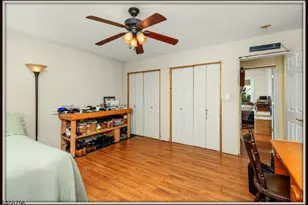 3 Sleepy Hollow Rd, Hampton Township, NJ 07860 - Photo 16