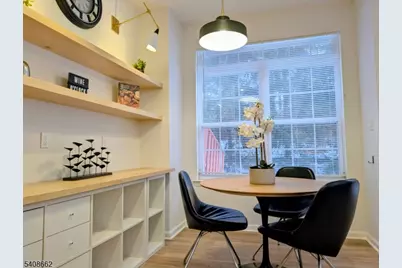 18 Scarlet Oak Dr, Montgomery Township, NJ 08540 - Photo 6