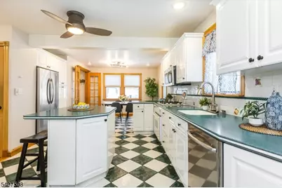 171 Sadler Rd, Bloomfield, NJ 07003 - Photo 14