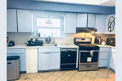 28 Silzer Ave, Woodbridge Township, NJ 08830 - Photo 8