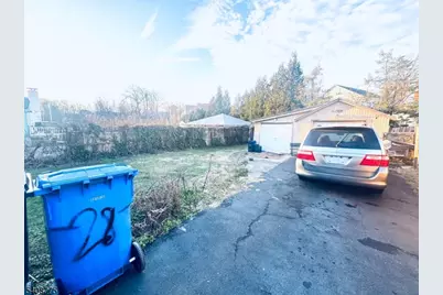 28 Silzer Ave, Woodbridge Township, NJ 08830 - Photo 24