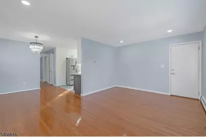 30 Warman St, Montclair, NJ 07042 - Photo 8