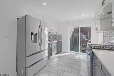 30 Warman St, Montclair, NJ 07042 - Photo 14