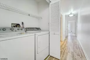 5 Leahy Ct, Franklin Township, NJ 08873 - Photo 12