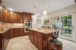 12 Edgewood Rd, Edison Twp., NJ 08820 - Photo 14