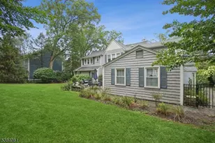 12 Edgewood Rd, Edison Twp., NJ 08820 - Photo 40