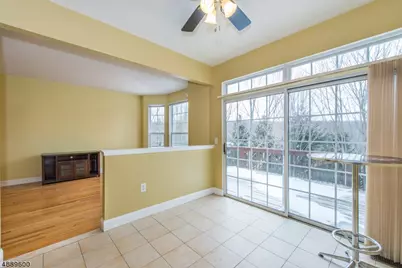 25 Buckingham Ct, Randolph Township, NJ 07869 - Photo 8