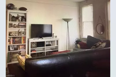 132 Watchung Ave #2, Montclair, NJ 07043 - Photo 2