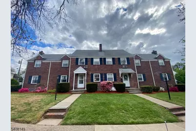 66 Liberty Pl, Palisades Park, NJ 07650 - Photo 1