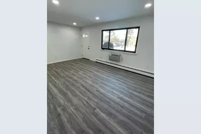 1307 Cricket Ln, Woodbridge Township, NJ 07095 - Photo 8