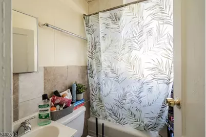 11 Mercer St, Paterson, NJ 07524 - Photo 2