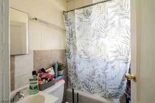 11 Mercer St, Paterson, NJ 07524 - Photo 2