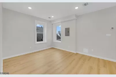 106 Bennett St #B, Phillipsburg, NJ 08865 - Photo 4