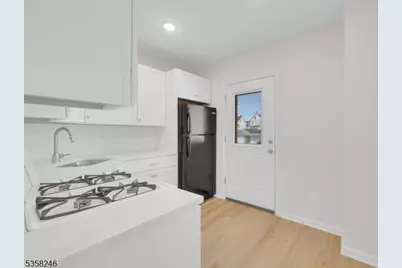 106 Bennett St #B, Phillipsburg, NJ 08865 - Photo 6