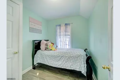 238 E 8th Ave, Roselle, NJ 07203 - Photo 16