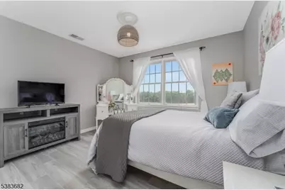 39 Sky Manor Rd, Franklin Township, NJ 08867 - Photo 22