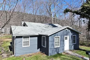 4 Henry St, Frankford Township, NJ 07826 - Photo 2