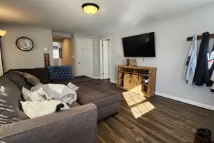 4 Henry St, Frankford Township, NJ 07826 - Photo 6