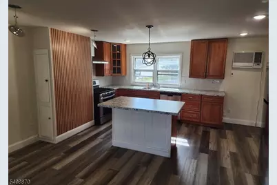 7 Lindsley Rd, Little Falls Township, NJ 07424 - Photo 4