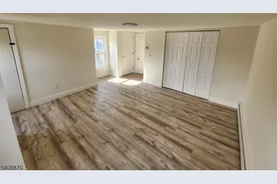 7 Lindsley Rd, Little Falls Township, NJ 07424 - Photo 14