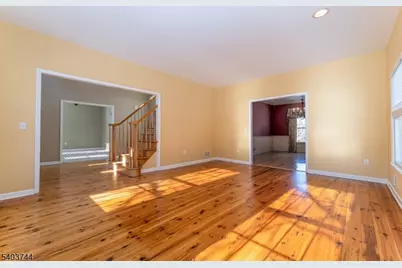 5 Southgate Dr, Clinton Township, NJ 08801 - Photo 8