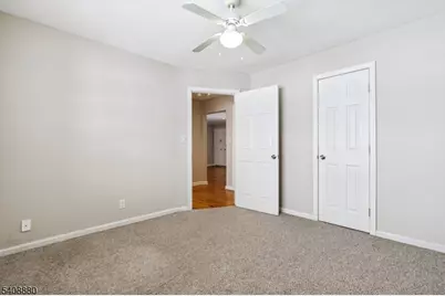 6A W Roselle Ave, Roselle Park, NJ 07204 - Photo 12