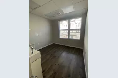 332 Lafayette St, Newark, NJ 07105 - Photo 2