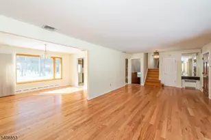 633 Plainfield Ave, Berkeley Heights Township, NJ 07922 - Photo 6